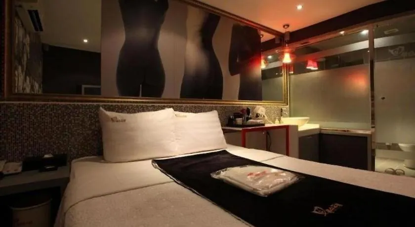 Fox Hotel Seoul 0*,